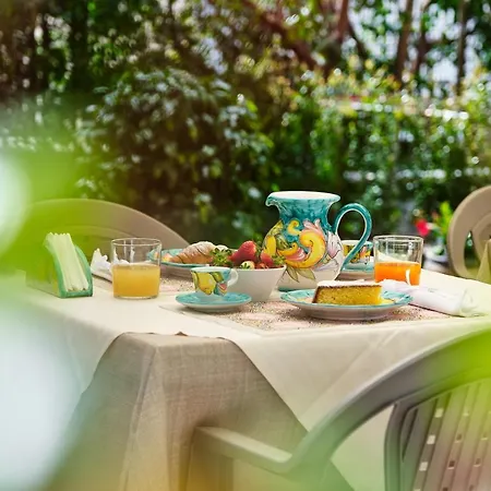 Fabiana Bed & Breakfast 4*