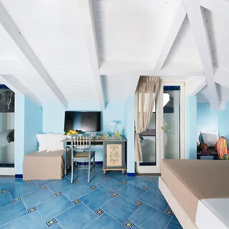 Fabiana Bed & Breakfast 4*