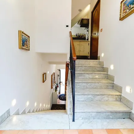 Fabiana Oda ve Kahvaltı