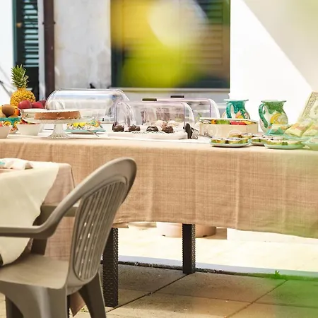 فندق مبيت وإفطار Fabiana أمالفي